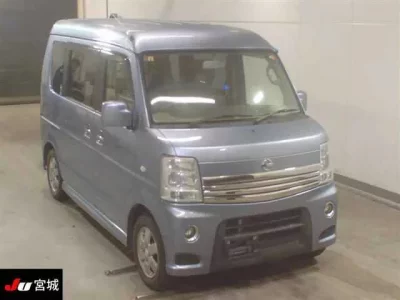 Nissan CLIPPER RIO  с аукциона в Японии