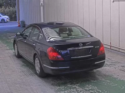 Nissan TEANA  с аукциона в Японии