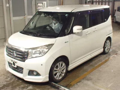 Mitsubishi DELICA D2  с аукциона в Японии