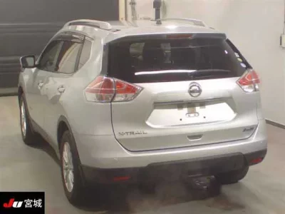 Nissan X-TRAIL  с аукциона в Японии