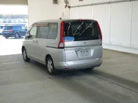 Nissan SERENA лот № 2252 оценка 3.5  с аукциона в Японии 1