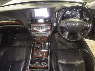 Nissan FUGA  с аукциона в Японии