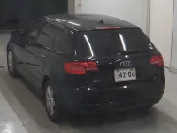 Audi A3 лот № 5121 оценка 3  с аукциона в Японии 1