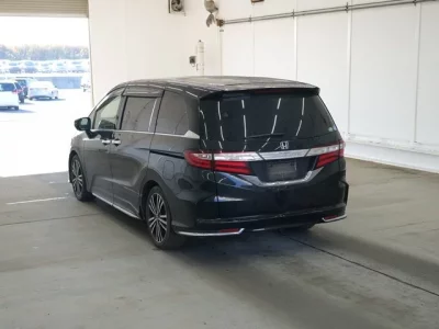 Honda ODYSSEY  с аукциона в Японии