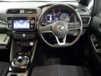 Nissan LEAF лот № 56 оценка R  с аукциона в Японии 4