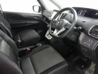 Nissan SERENA лот № 182 оценка 3  с аукциона в Японии 2