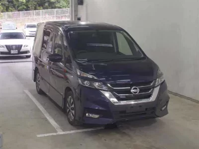 Nissan SERENA  с аукциона в Японии