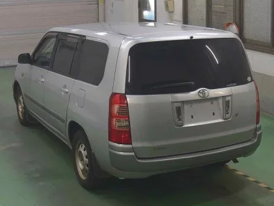 Toyota SUCCEED