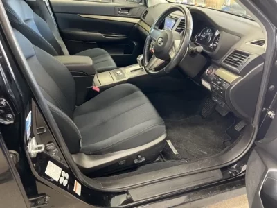 Subaru LEGACY  с аукциона в Японии