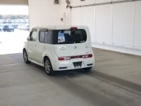Nissan CUBE лот № 2279 оценка 3.5  с аукциона в Японии 1