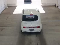 Nissan CUBE лот № 2279 оценка 3.5  с аукциона в Японии 2