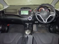 Honda FIT лот № 237 оценка 3  с аукциона в Японии 2