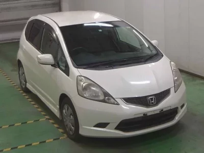 Honda FIT  с аукциона в Японии
