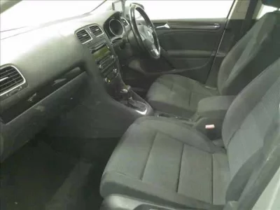 Volkswagen GOLF  с аукциона в Японии