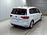 Volkswagen GOLF TOURAN лот № 1058 оценка 3.5  с аукциона в Японии 4
