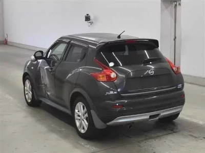 Nissan JUKE  с аукциона в Японии
