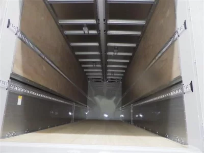 Mitsubishi FUSO TRUCK  с аукциона в Японии