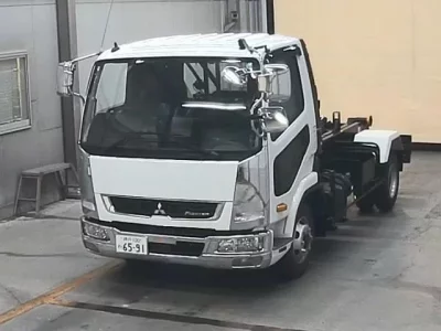 Mitsubishi FUSO FIGHTER  с аукциона в Японии
