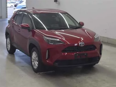 Toyota YARIS CROSS  с аукциона в Японии