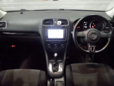 Volkswagen GOLF VARIANT  с аукциона в Японии