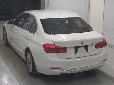 BMW 3-Series  с аукциона в Японии