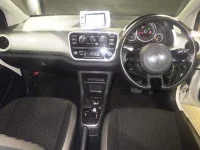 Volkswagen UP лот № 8785 оценка 4  с аукциона в Японии 2