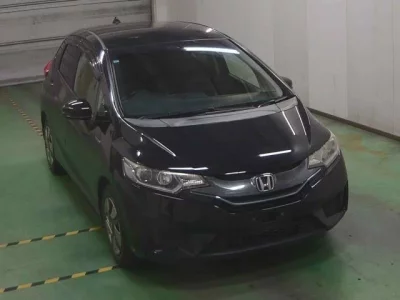 Honda FIT  с аукциона в Японии