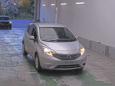 Nissan NOTE  с аукциона в Японии