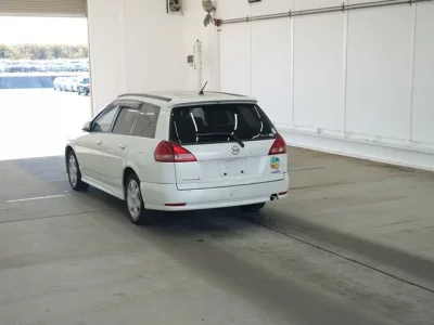 Nissan WINGROAD  с аукциона в Японии