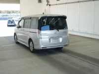 Honda STEP WAGON лот № 2295 оценка 4  с аукциона в Японии 1