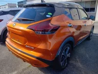 Nissan KIX лот № 4209 оценка 4.5  с аукциона в Японии 3