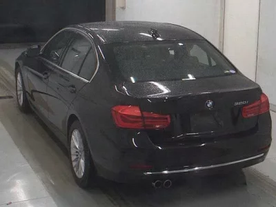 BMW 3-Series  с аукциона в Японии