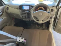 Nissan ROOX лот № 2315 оценка 3.5  с аукциона в Японии 3