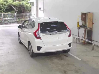Honda FIT  с аукциона в Японии
