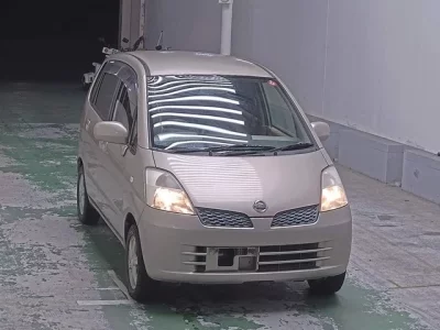 Nissan MOCO  с аукциона в Японии