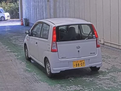 Daihatsu MIRA  с аукциона в Японии