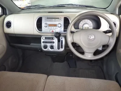 Nissan MOCO  с аукциона в Японии