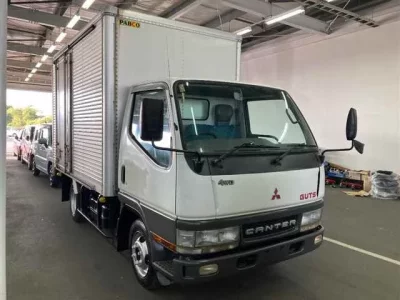 Mitsubishi CANTER  с аукциона в Японии