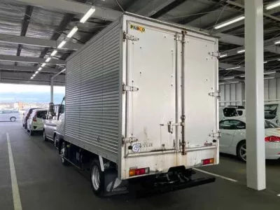 Mitsubishi CANTER  с аукциона в Японии