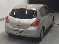 Nissan TIIDA лот № 3020 оценка 3.5  с аукциона в Японии 4