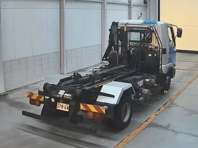 Mitsubishi FUSO FIGHTER