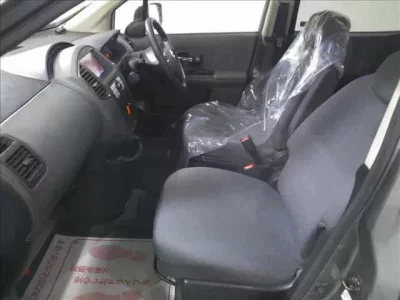 Nissan LAFESTA  с аукциона в Японии