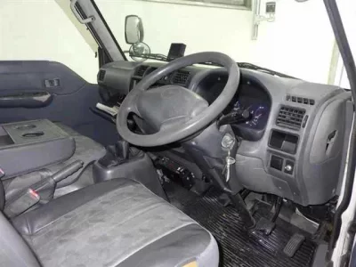 Mazda BONGO BRAWNY TRUCK