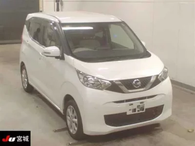 Nissan DAYZ  с аукциона в Японии