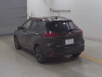 Nissan KIX лот № 1026 оценка S  с аукциона в Японии 1