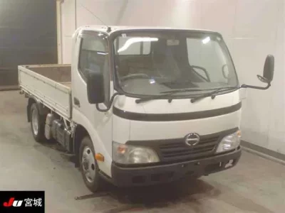 Hino DUTRO  с аукциона в Японии