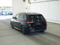 Mercedes-Benz B CLASS лот № 2400 оценка 4.5  с аукциона в Японии 1