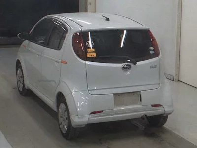 Subaru R2  с аукциона в Японии