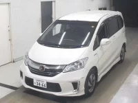 Honda FREED лот № 3050 оценка R  с аукциона в Японии 3