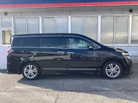 Nissan ELGRAND лот № 375 оценка 4  с аукциона в Японии 2